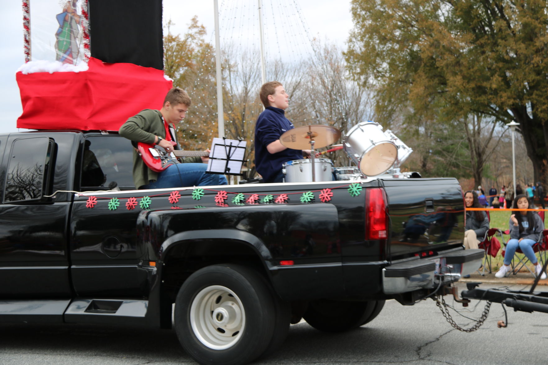 J. Iverson Riddle Christmas Parade 2018 (127).JPG